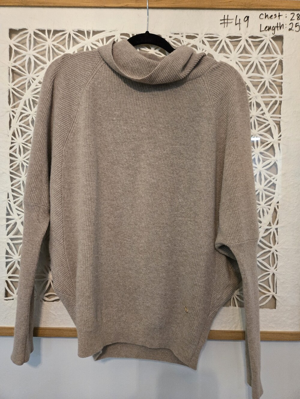 Cashmere Turtleneck Sweater Taupe Size L. Needle & Pine Sweater